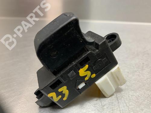 switch-subaru-forester-sh_-20-awd-sh5-8243z-2007-10843983 main image