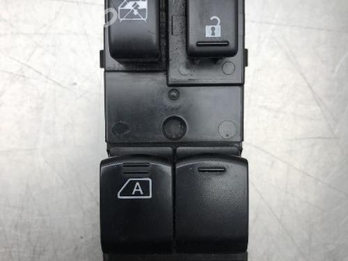 Spak kontakt NISSAN MICRA IV (K13K, K13KK) 1.2 DIG-S (98 hp) 17533814
