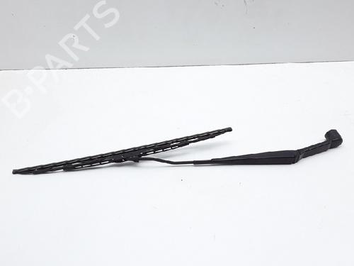 Used Front windshield wiper arm MITSUBISHI MIRAGE / SPACE STAR VI Hatchback (A0_A) 1.0 (A05A) (71 hp) 13171585