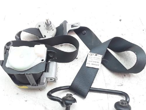 Sikkerhedssele foran højre TOYOTA YARIS (_P1_) 1.0 (SCP10_, SCP10R) (65 hp) 10833666