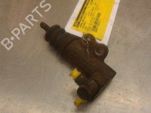 Used Clutch slave cylinder HYUNDAI i30 (FD) 1.4 (109 hp) 13178269