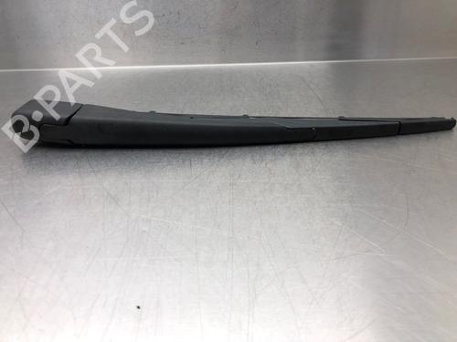 Used Rear windshield wiper arm KIA SPORTAGE III (SL) 1.6 GDI (135 hp) 17685185