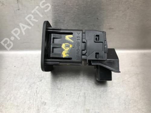 Switch LEXUS IS II (_E2_) 220d (ALE20) | BP11819771I30