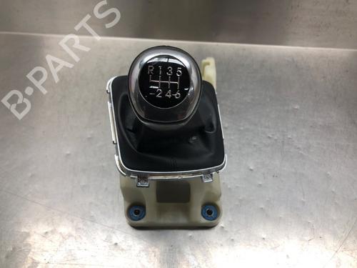 Gear lever HYUNDAI i30 Estate (GD) 1.6 GDI | BP17642078M90 
