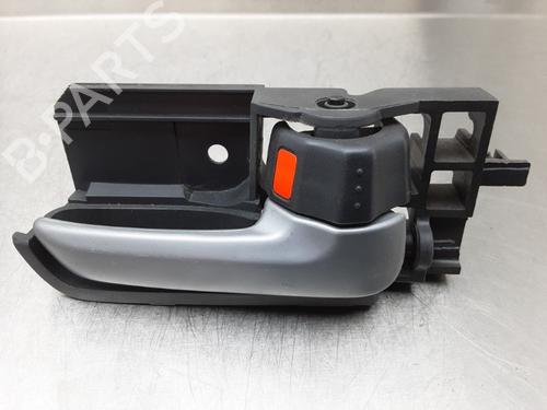 Used Rear right exterior door handle Rear right exterior door handle 10857848 10857848
