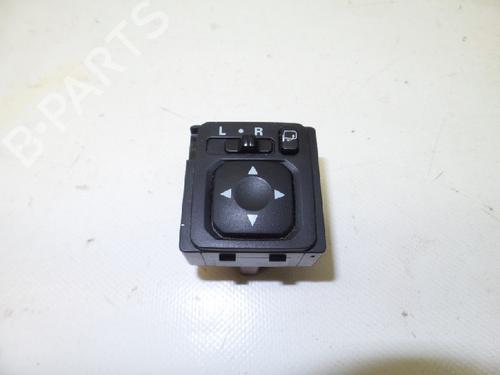 Commande retroviseurs MITSUBISHI GRANDIS (NA_W) 2.4 MIVEC (NA4W) (165 hp) 10823433