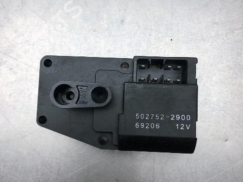 Elektronisk modul MITSUBISHI OUTLANDER I (CU_W) 2.0 (CU2W) (136 hp) 15795093