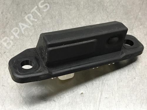 Used Switch Switch TOYOTA YARIS (_P21_, _PA1_, _PH1_) 1.5 Hybrid (MXPH11) (92 hp) 10858042 10858042