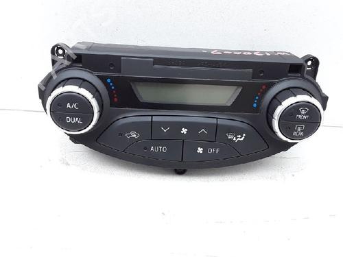Used Climate control TOYOTA YARIS (_P13_) 1.5 Hybrid (NHP130_, NHP130) (101 hp) 10832457