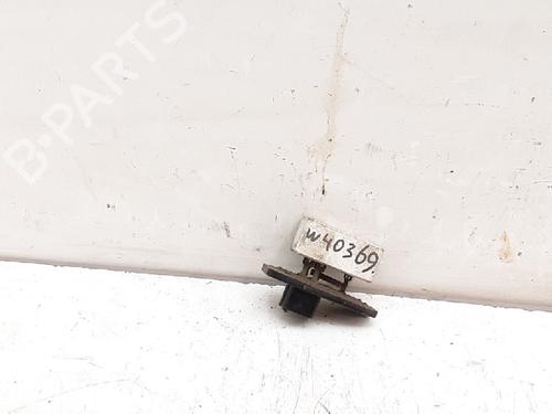 Used Heater resistor TOYOTA COROLLA Compact (_E11_) 1.4 (EE111_, EE111R) (86 hp) 11778692