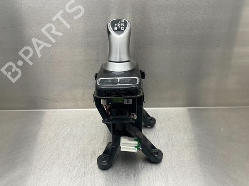 Used Gear lever MITSUBISHI OUTLANDER III (GG_W, GF_W, ZJ, ZL, ZK) Plug-in Hybrid (GG2W) (200 hp) 10856624