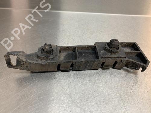 Used Front bumper bracket HONDA CIVIC VII Saloon (ES, ET) 1.3 IMA (ED9, ES9) (83 hp) 13176279