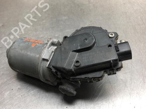 Used Front wiper motor TOYOTA IQ (_J1_) 1.0 (KGJ10_, KGJ10R) (68 hp) 16494459