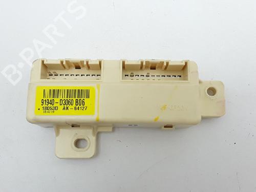 Used Control unit Control unit HYUNDAI TUCSON (TL, TLE) 1.6 GDi (132 hp) 10830806 10830806