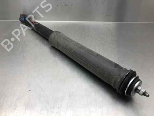 Used Left rear shock absorber TOYOTA YARIS (_P13_) 1.0 (KSP130_, KSP130) (69 hp) 16901571