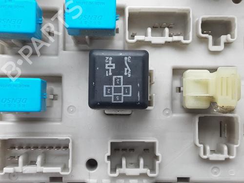 Fuse box TOYOTA PREVIA II (_R3_) 2.4 (ACR30) | BP10855789E1 