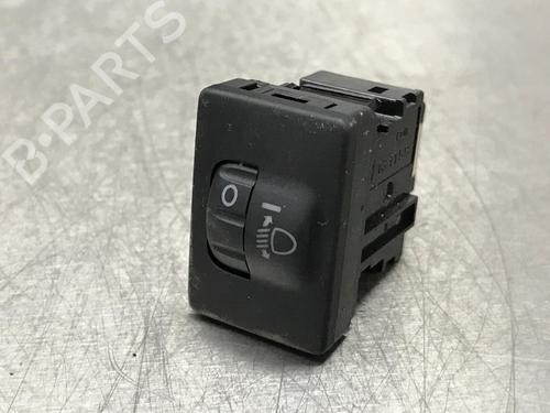 Used Switch TOYOTA URBAN CRUISER (_P1_) 1.33 (NSP110_, NSP110) (101 hp) 10858226