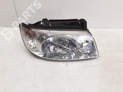 Used Right headlight Right headlight HYUNDAI MATRIX (FC) 1.6 (103 hp) 10839354 10839354