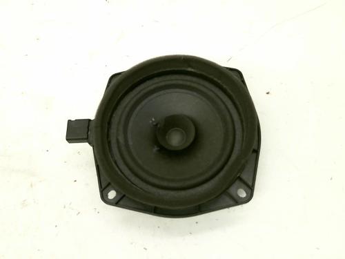 Used Speaker MITSUBISHI COLT VI (Z3_A, Z2_A) 1.3 (Z21A) (95 hp) 10823034