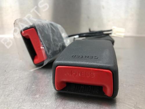 Seat buckle HYUNDAI i30 FASTBACK (PDE, PDEN) 2.0 N | BP13231473I32 