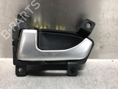front-left-exterior-door-handle-kia-sportage-iii-sl-20-cvvt-awd-826103u000-2009-2010-2011-2012-2013-2014-2015-2016-2017-16901908 main image