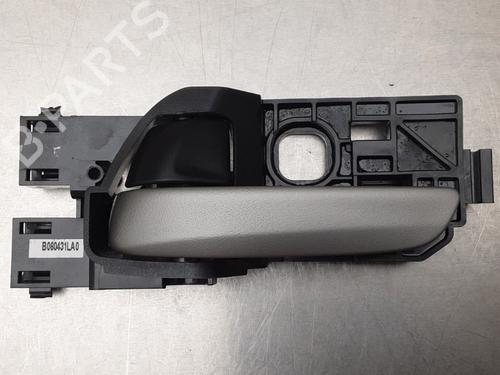 Used Front left exterior door handle Front left exterior door handle 10856047 10856047