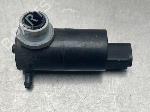 Used Washer pump Washer pump 13182827 13182827