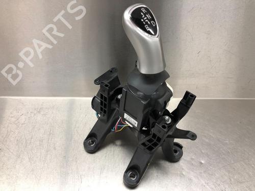 Used Shift knob MITSUBISHI OUTLANDER III (GG_W, GF_W, ZJ, ZL, ZK) Plug-in Hybrid (GG2W) (200 hp) 15043865