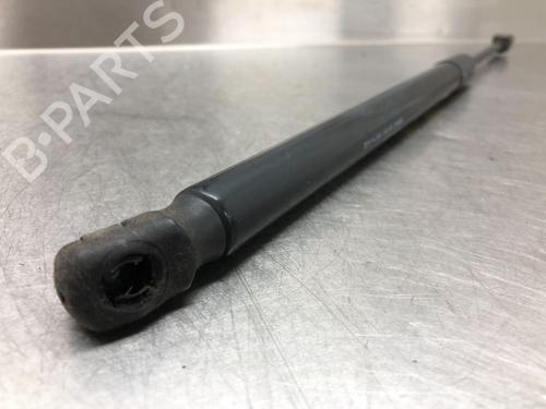 Tailgate lift support HYUNDAI ix20 (JC) 1.4 | BP13183182C138