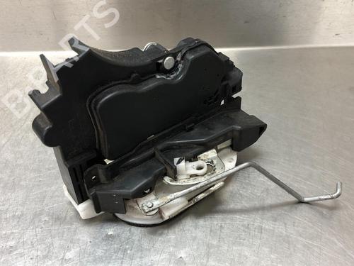 Used Front right lock MITSUBISHI OUTLANDER I (CU_W) 2.0 (CU2W) (136 hp) 13545531