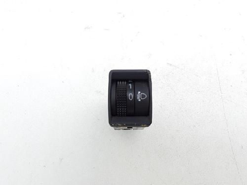Used Switch NISSAN NOTE (E12) 1.2 (80 hp) 10831734