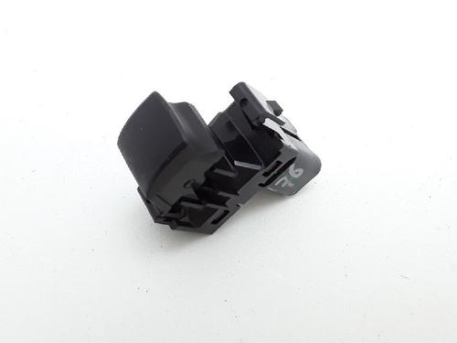 Used Switch Switch MITSUBISHI MIRAGE / SPACE STAR VI Hatchback (A0_A) 1.0 (A05A) (71 hp) 10831188 10831188