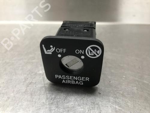 Used Switch Switch TOYOTA AVENSIS Estate (_T27_) 1.8 VVT-i (ZRT271_, ZRT271R) (147 hp) 16911064 16911064