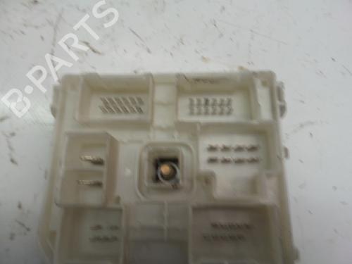 Fuse box TOYOTA RAV 4 II (_A2_) 2.0 4WD (ACA21, ACA20) | BP10824521E1 
