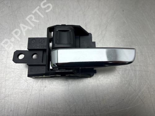 Used Rear left exterior door handle MITSUBISHI OUTLANDER III (GG_W, GF_W, ZJ, ZL, ZK) 2.0 Hybrid 4WD (GG2W) (200 hp) 17032382