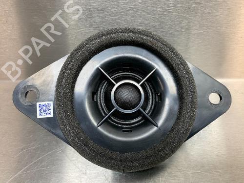 Used Speaker SUBARU XV (GT) 2.0 i AWD (GT7) (156 hp) 10844207