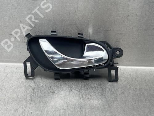 Used Front right exterior door handle Front right exterior door handle 19503576 19503576