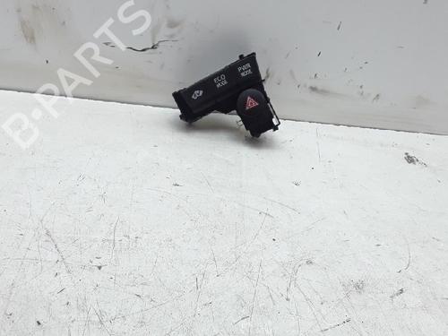 Used Warning switch TOYOTA PRIUS (_W3_) 1.8 Hybrid (ZVW3_) (99 hp) 13172114