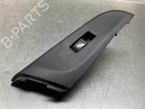 Used Switch NISSAN ALMERA II (N16) 1.8 (114 hp) 10818402