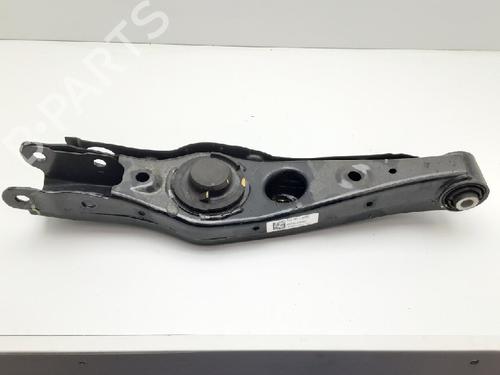 Used Left rear suspension arm HYUNDAI TUCSON (TL, TLE) 1.6 GDi (132 hp) 10834092