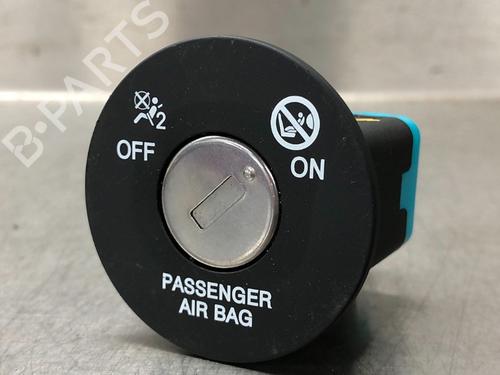 Mando KIA STONIC (YB) 1.0 T-GDi Eco-Dynamics+ (120 hp) 11802590