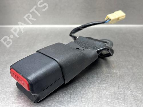 Used Seat buckle TOYOTA VERSO S (_P12_) 1.33 (NSP120_) (99 hp) 33181109