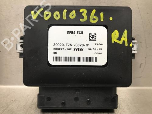 Used Comfort control module HONDA HR-V (RU) 1.5 (RU1) (130 hp) 17108475