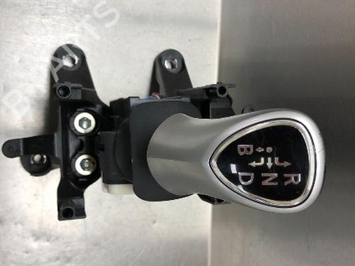 Shift knob MITSUBISHI OUTLANDER III (GG_W, GF_W, ZJ, ZL, ZK) Plug-in Hybrid (GG2W) | BP15043865I34 