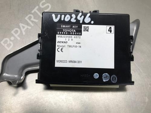 Switch TOYOTA YARIS (_P13_) 1.5 Hybrid (NHP130_, NHP130) | BP17228652I30 