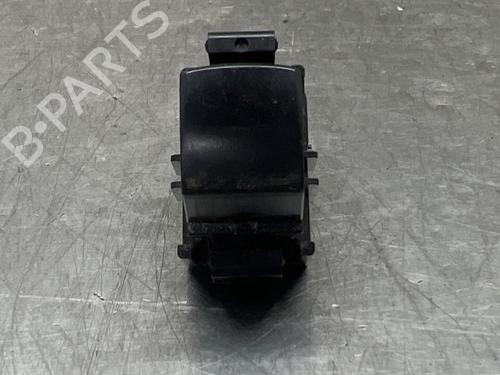 Used Switch MITSUBISHI OUTLANDER III (GG_W, GF_W, ZJ, ZL, ZK) 2.0 Hybrid 4WD (GG2W) (200 hp) 17092882