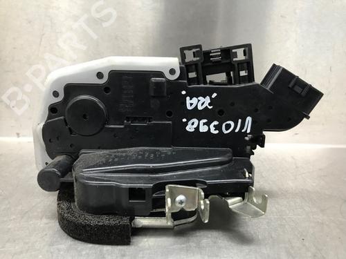 Serrure arrière droite NISSAN MICRA IV (K13K, K13KK) 1.2 DIG-S (98 hp) 18159920