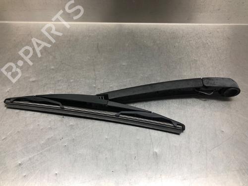Used Rear windshield wiper arm TOYOTA COROLLA Verso (ZER_, ZZE12_, R1_) 2.2 D-4D (AUR10_, AUR10R) (136 hp) 17761433