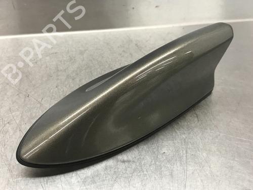 Used Antenna/Base TOYOTA YARIS (_P21_, _PA1_, _PH1_) 1.5 Hybrid (MXPH11) (92 hp) 13181619