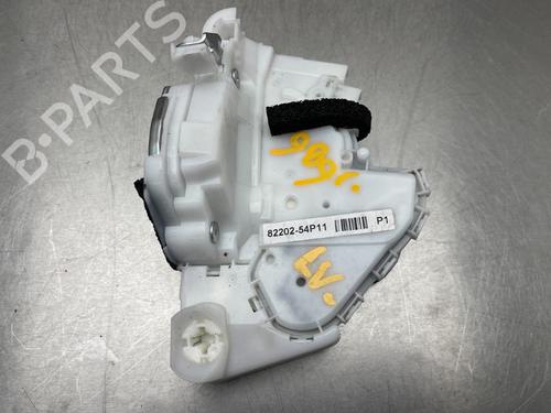 Used Front left lock SUZUKI VITARA (LY) 1.4 Hybrid (Mild Hybrid) AllGrip (APK414) (129 hp) 13182722